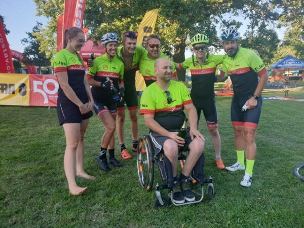 Pomáhat není žádná věda | HUTIRA