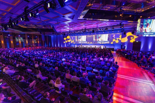 Své zkušenosti jsme předávali v Německu na významné konferenci Emerson Exchange pořádané společností EMERSON | HUTIRA