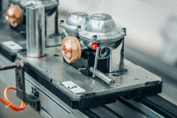 Čtyři roky od spuštění výroby regulátorů BNG v Popůvkách