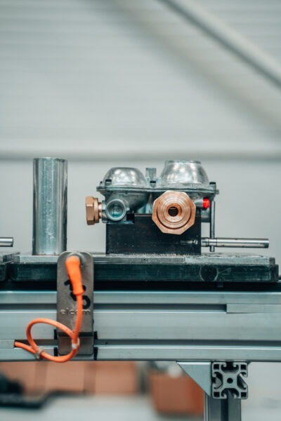 Čtyři roky od spuštění výroby regulátorů BNG v Popůvkách | HUTIRA