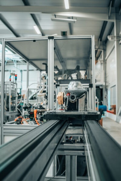 Čtyři roky od spuštění výroby regulátorů BNG v Popůvkách | HUTIRA